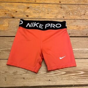 nike pros